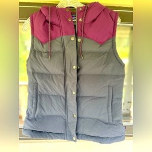 Patagonia Women’s Bivy Hooded Vest, size small